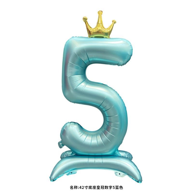 42-Inch Standing Base Crown Big Digital Birthday Scene Layout Balloons 25-Pack