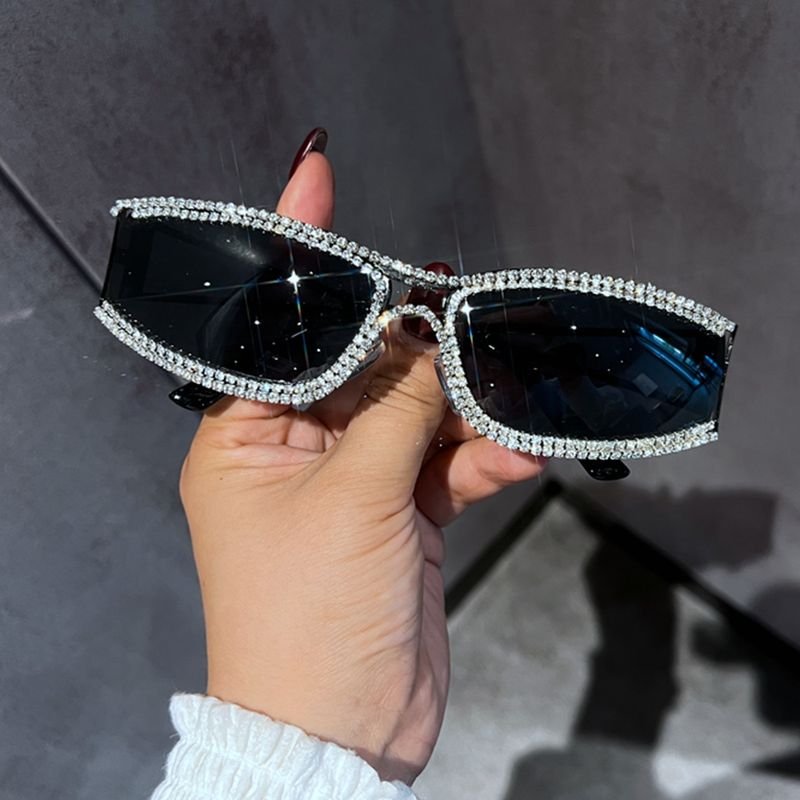 Women Vintage Y2K Hollow-Out Diamond-Studded Sunglasses