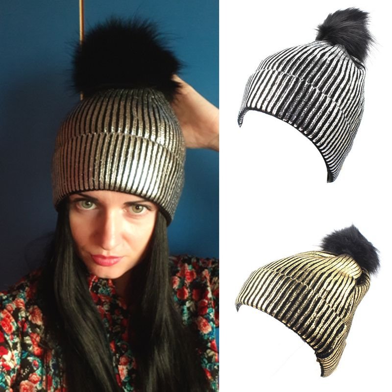 Women Fashion Solid Color Bronzing Pinstripe Warm Knitted Hat