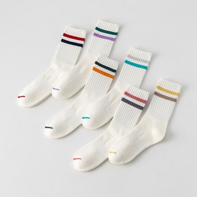 Simple Neutral Stripe Sweat-Absorbent Tube Socks