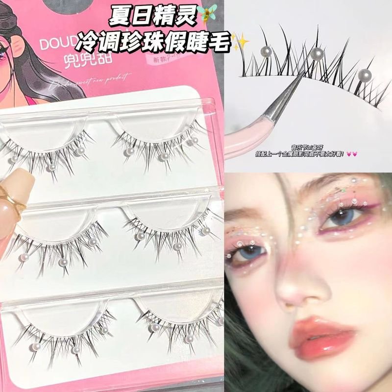 Women Simple Rainbow Heart-Shaped False Eyelashes