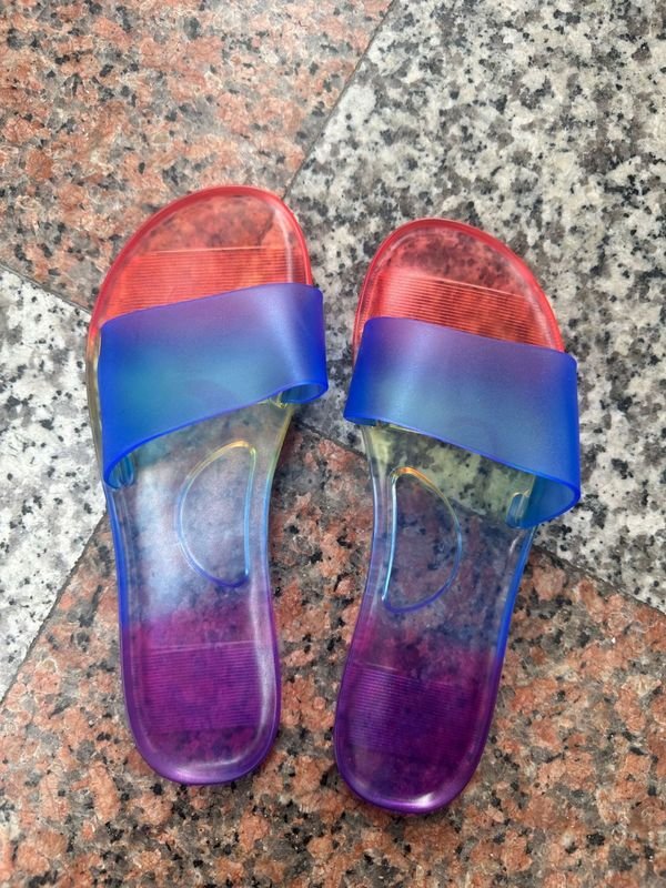 Women Fashion Solid Color Transparent Flat Slippers