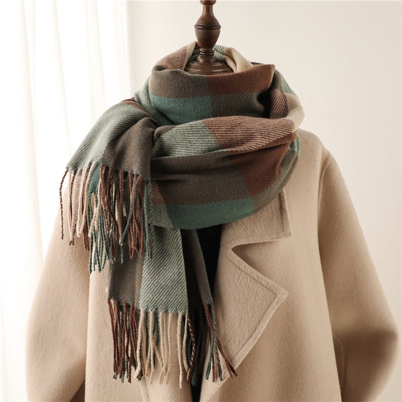 Autumn Winter Women Fashion Thickened Warm Plaid Tassel Scarf