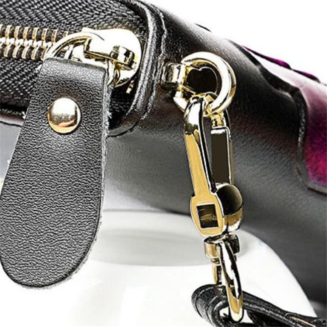 Women Fashion Embossing Decorative Zipper Leather Purse