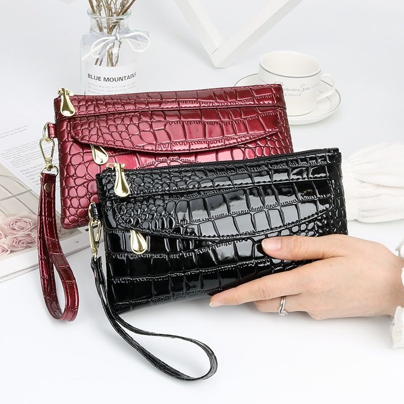 Women Fashion Casual Bright Crocodile Long Purses