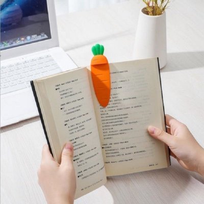 Creative Fun 3D Three-Dimensional Carrot Shape Bookmark Reading Book Pager