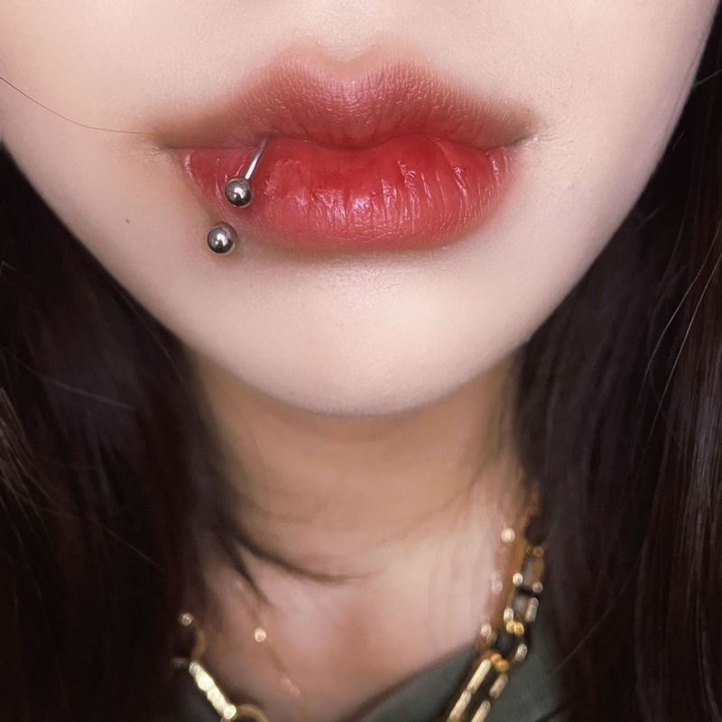 Women Fashion Simple Stainless Steel U-Shaped Lip Nail Body Piercing Jewelry