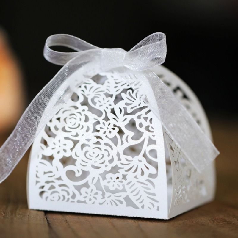 Simple Creative Hollow Rose Wedding Chocolate Candy Packaging Box