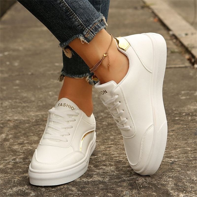 Women Casual Plus Size Round Toe Lace-Up Thick-Soled Sneaker