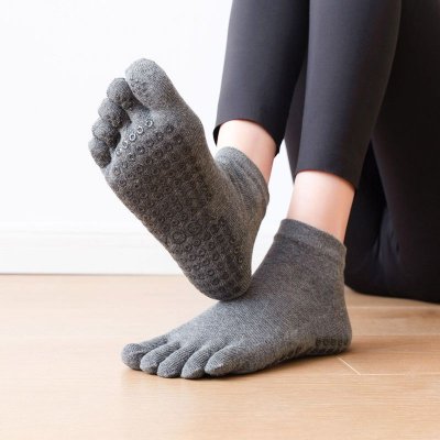 Dance Yoga Pilates Sports Fitness Dispensing All-Inclusive Five-Finger Socks