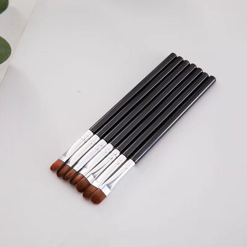 Women Fashion Portable Single Eye Shadow Brush Beauty Tool